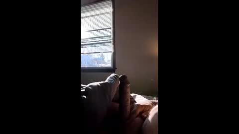 ogslickk online show from December 5, 2025, 2:03 pm