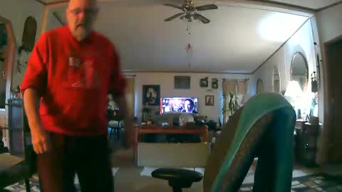 Maximus No Mo online show from November 23, 2025, 12:49 pm