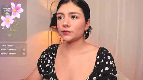 Snapshot of oh__holly chatting on November 28, 2025, 11:40 pm Holly online show from November 28, 2025, 11:40 pm