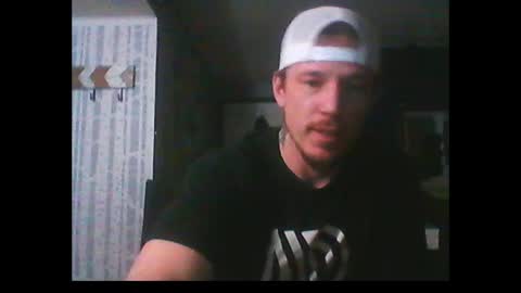 who dares  toss me some  tips lets have fun online show from February 7, 2025, 5:31 am