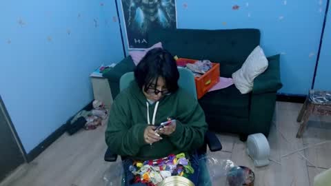 Snapshot of ohmysqueak chatting on July 18, 2026, 2:16 am ohmysqueak online show from July 18, 2026, 2:16 am
