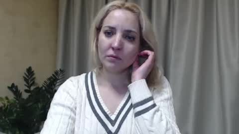 Mari online show from February 8, 2025, 5:39 pm