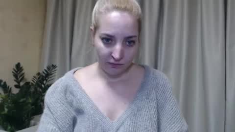 Mari online show from February 11, 2025, 7:48 pm