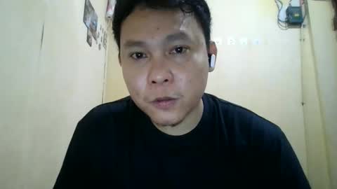 ohyeah006 online show from November 15, 2025, 3:37 am