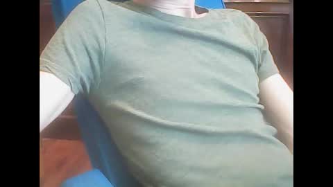 Snapshot of ojosverdess30 chatting on April 25, 2026, 11:35 am ojosverdess30 online show from April 25, 2026, 11:35 am