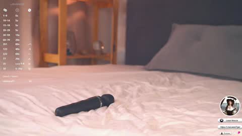 Snapshot of oke_doke chatting on October 4, 2025, 5:33 pm Henrietta or Rita online show from October 4, 2025, 5:33 pm