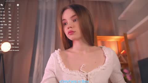 Snapshot of oke_doke chatting on November 23, 2025, 4:40 pm Henrietta or Rita online show from November 23, 2025, 4:40 pm