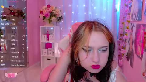 Karolina online show from July 4, 2026, 12:11 pm