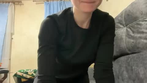 Snapshot of oktavia7777 chatting on March 4, 2026, 7:31 pm Oktavia7777 online show from March 4, 2026, 7:31 pm