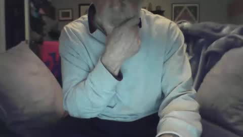 old_bald63 online show from February 17, 2026, 9:39 am