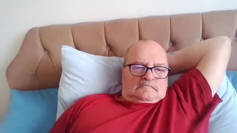 old_fkr online show from December 18, 2024, 10:19 am