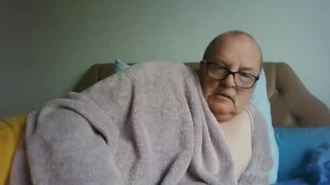 old_fkr online show from February 4, 2025, 12:11 pm