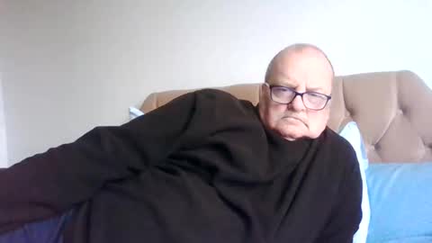 old_fkr online show from February 9, 2025, 12:52 pm