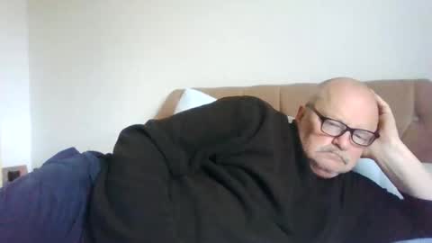 old_fkrr_ online show from September 11, 2025, 8:36 am