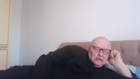 old_fkrr_ online show from February 17, 2026, 11:50 am