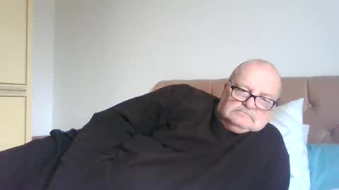 old_fkrr_ online show from February 26, 2026, 12:04 pm