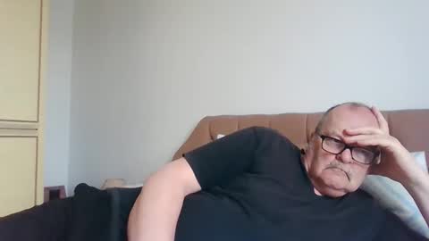 old_fkrr_ online show from March 26, 2026, 11:49 am