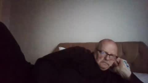 Snapshot of old_fkrr_ chatting on June 1, 2026, 3:52 am old_fkrr_ online show from June 1, 2026, 3:52 am