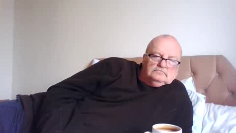 Snapshot of old_fkrr_ chatting on June 11, 2026, 10:35 am old_fkrr_ online show from June 11, 2026, 10:35 am