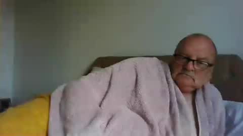 old_fkrr_ online show from July 28, 2026, 12:48 pm