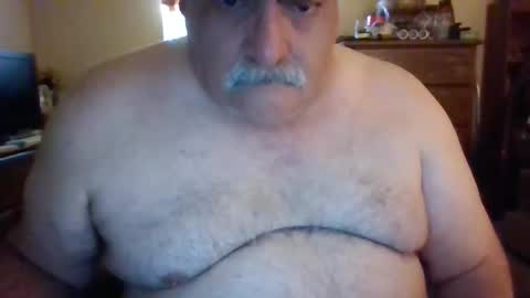 Snapshot of oldcockforyngladies chatting on March 15, 2026, 1:50 pm oldcockforyngladies online show from March 15, 2026, 1:50 pm