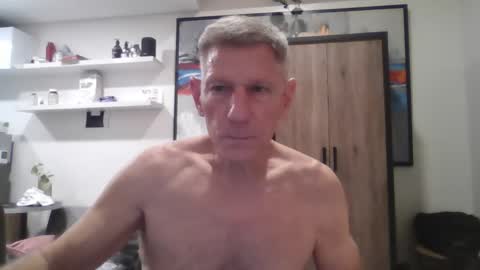 George online show from September 12, 2025, 11:54 am
