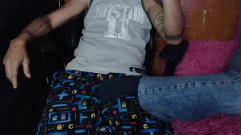 Kate 22 and Michael 45 online show from December 22, 2024, 2:17 am