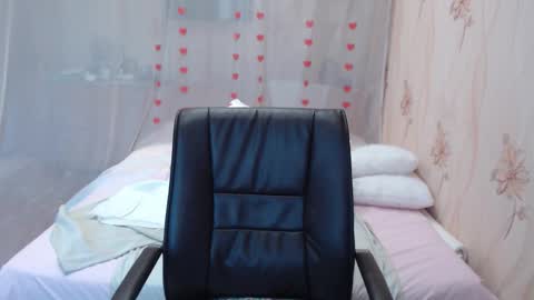 OlgaHottie online show from September 20, 2025, 10:00 pm