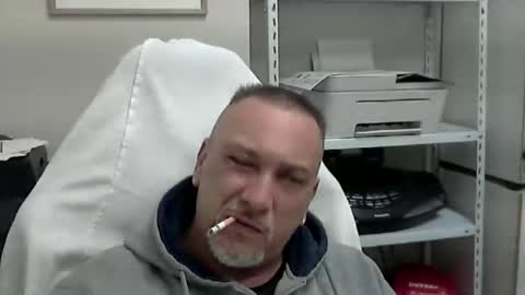 Snapshot of olimpio1230 chatting on March 25, 2026, 5:52 pm olimpio1230 online show from March 25, 2026, 5:52 pm