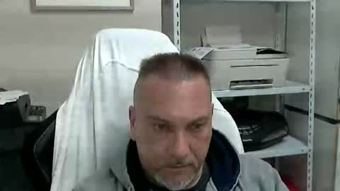 Snapshot of olimpio1230 chatting on April 7, 2026, 5:24 pm olimpio1230 online show from April 7, 2026, 5:24 pm