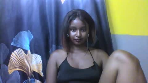 Snapshot of olinah610 chatting on January 9, 2026, 7:15 pm olinah610 online show from January 9, 2026, 7:15 pm