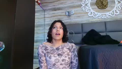 Oliver  online show from April 19, 2026, 11:29 pm