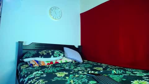 Oliver and MeganIndependent online show from September 22, 2025, 9:55 am