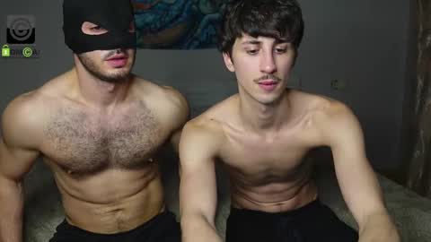 Oliver  Kaen online show from February 21, 2025, 4:16 pm