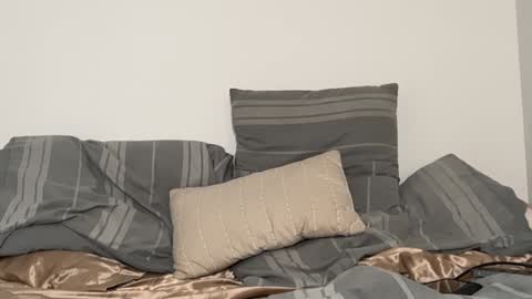 Oliver Beck online show from January 4, 2025, 2:25 am