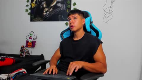 Oliver bray online show from February 4, 2025, 12:19 am