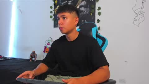 Oliver bray online show from February 23, 2025, 5:50 pm