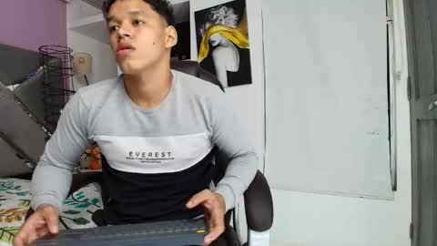 O L I V E R online show from April 16, 2026, 1:50 am