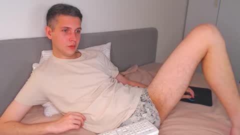 Oliver online show from October 12, 2025, 10:47 am