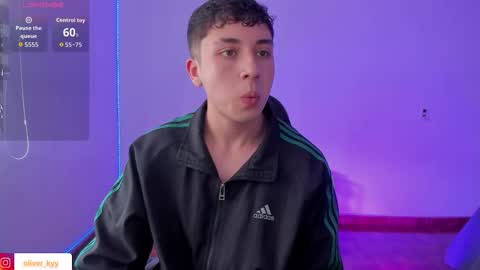 Snapshot of oliver_kyy chatting on January 8, 2026, 7:16 pm oliveeer online show from January 8, 2026, 7:16 pm