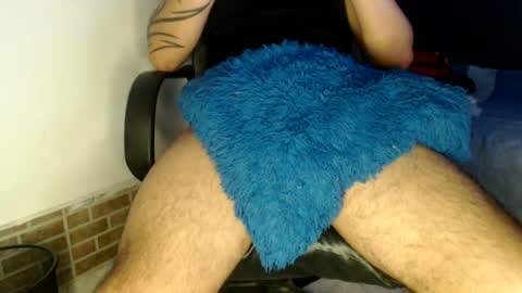 oliver_laid_2023 online show from February 12, 2025, 6:29 am