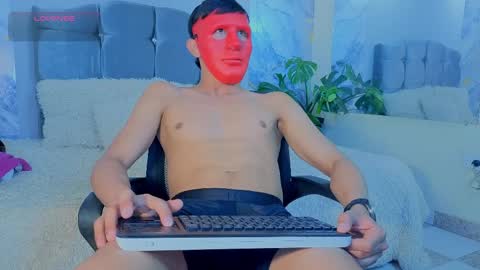 oliver mr  online show from April 6, 2026, 7:59 pm