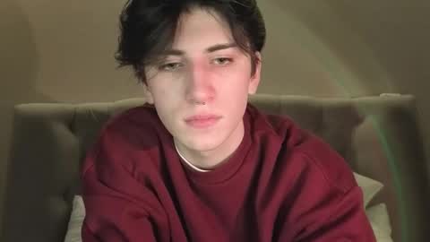 Snapshot of oliver_star_boy chatting on February 13, 2026, 5:53 pm oliver online show from February 13, 2026, 5:53 pm