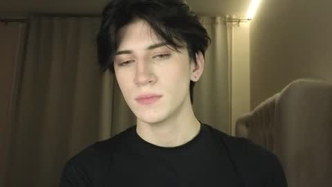 Snapshot of oliver_star_boy chatting on March 3, 2026, 8:59 pm oliver online show from March 3, 2026, 8:59 pm