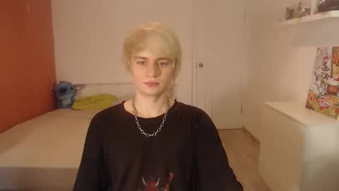 Oliver online show from October 8, 2025, 1:47 am