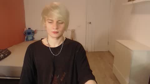 Oliver online show from November 12, 2025, 12:44 am