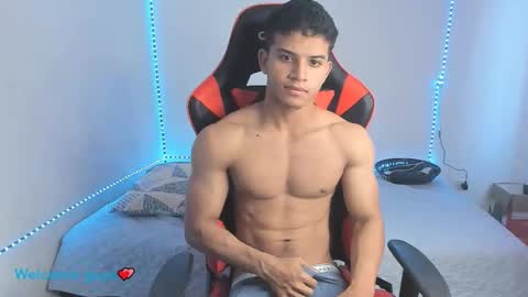 oliver thompsson online show from December 10, 2024, 2:28 pm