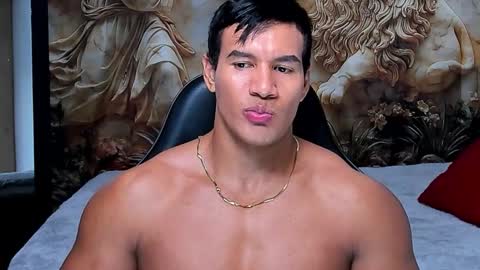 oliver_tommy online show from November 17, 2025, 1:44 am