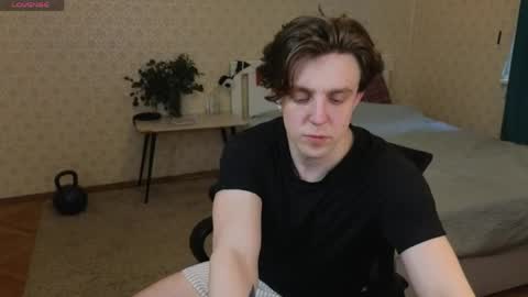 Oliver Evans online show from May 11, 2026, 4:07 am