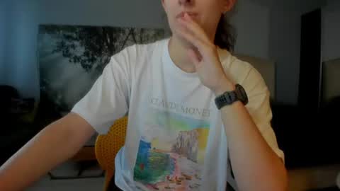 olivia__dream online show from July 6, 2026, 6:32 pm